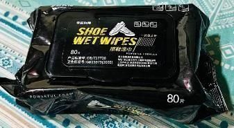 Natural Sneaker & Shoe Cleaner Wipes – 80 Wipes | Fresh Care Pack